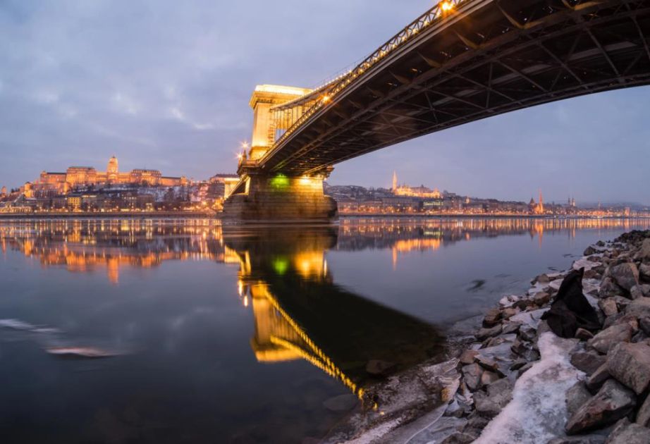 У Будапешті протягом кількох днів у Дунай потрапляли стічні води